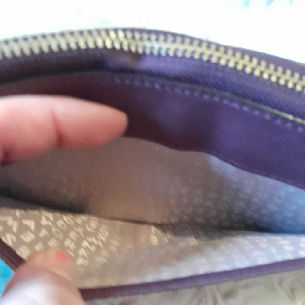 Kate Spade Laurel Way Nada Wallet EUC - Picture 5 of 12